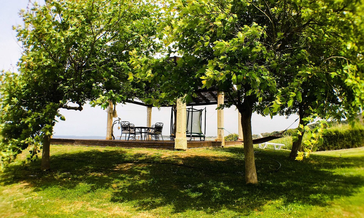 Pyrgos Apartment | Beach front one beroom apartment