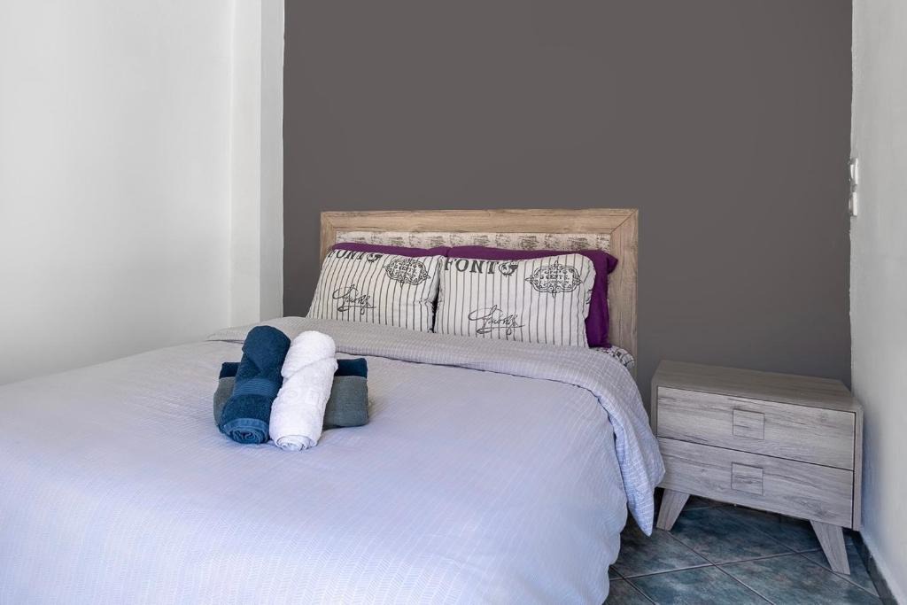Larissa Apartment | Beautiful apartment LA