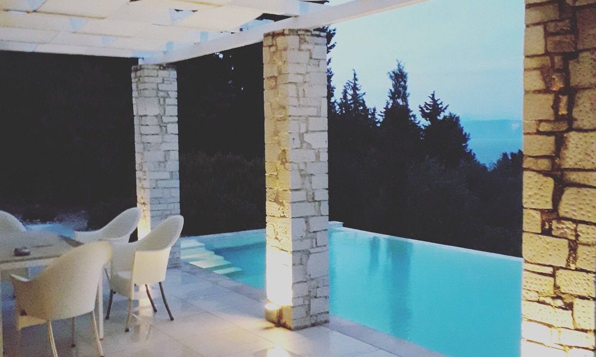 Analipsi Villa | Beautiful Villa with pool, close to LOGGOS and Levrechio beach