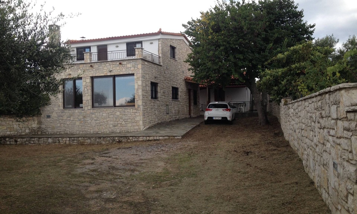 Messini Resort | Beautifull Stone House Resort