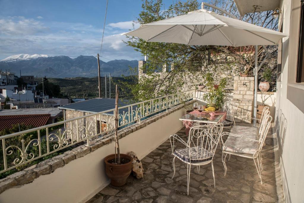 Kamilari Apartment | Bella Vista Apartment