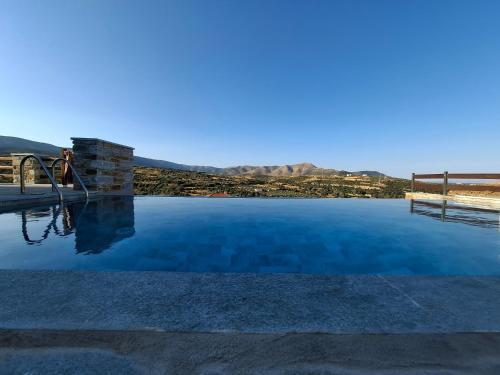 Nea Styra Villa | Bellevia Stone Pool Villa