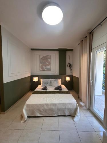 Komotini Apartment | Bloem