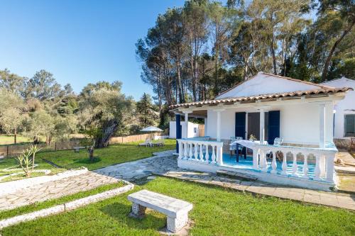 Limni Apartment | Blue House