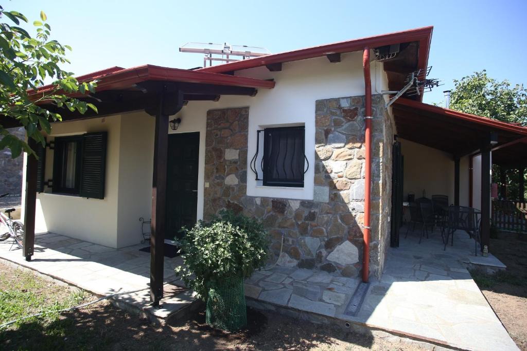 Terpsithea House | Boletus MushROOM