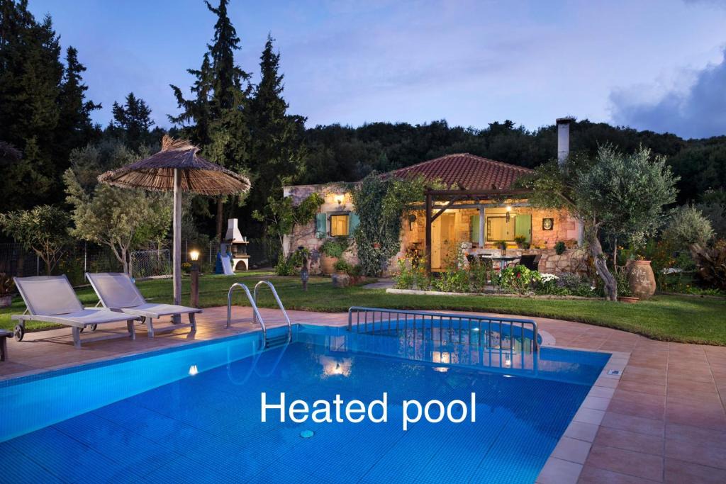 Filippos Villa | Boutique Villa Petra Eleni