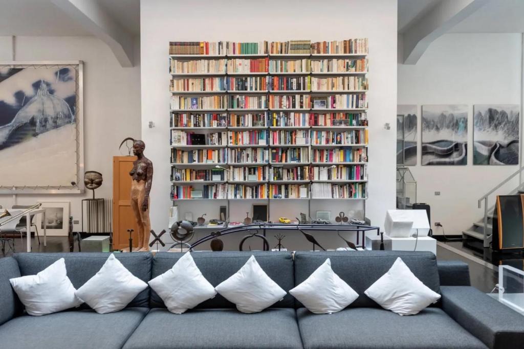 Perea Apartment | Central Luxury Apartment 4BR Wifi