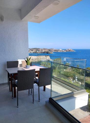 Agia Pelagia House | Chatzidakis Apartment/Inspiration harmony