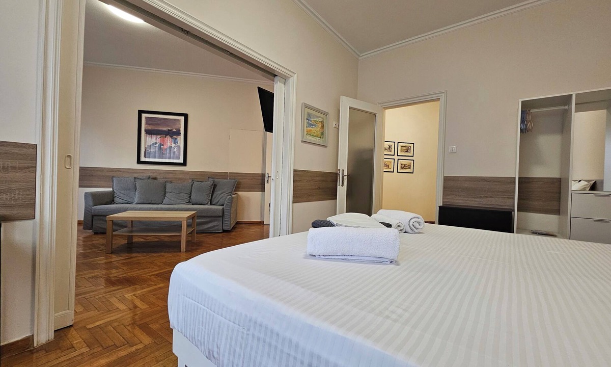 Mousio Apartment | City's corner spot 2