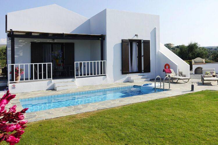 Kirianna House | Cottage, Kyrianna