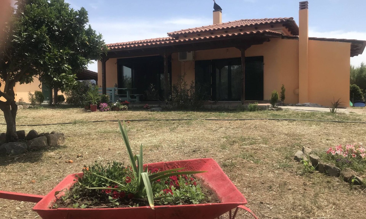 Galatas House | COUNTRY HOUSE