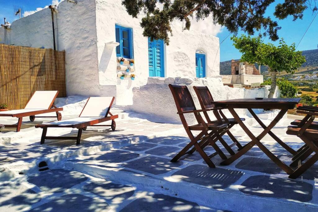 Paros House | Danae cycladic house, est 1880!