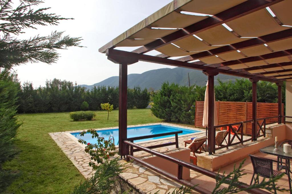 Evgiros Villa | Echinades Resort