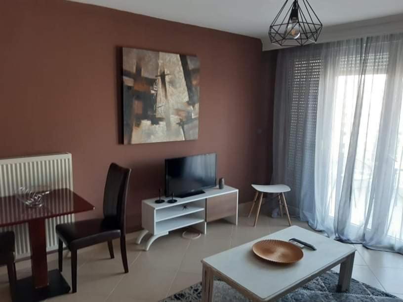 Thessaloniki Apartment | Eclectic Apartment, free parking