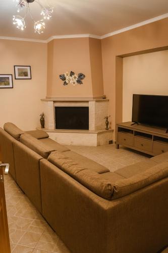 Analipsi House | Efi's house