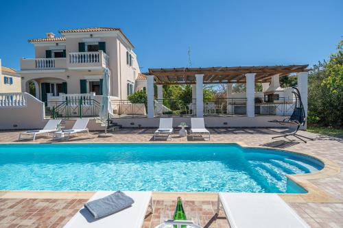 Svoronata Villa | Eglina Mare Villa