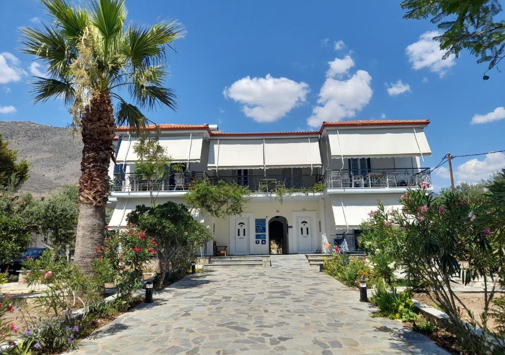 Galaxidi Apartment | Elea Guesthouse