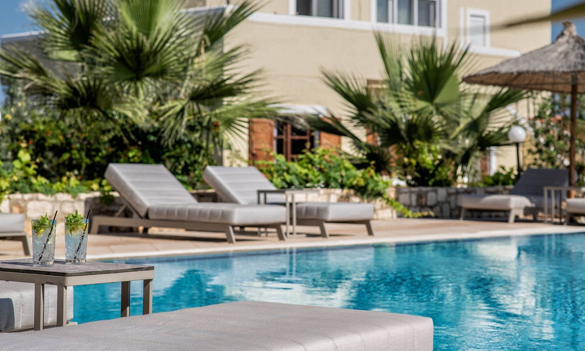 Kato Gouves House | Elea Suites & Residences