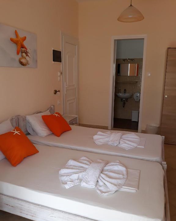 Antiparos Hotel | Eleni's Rooms