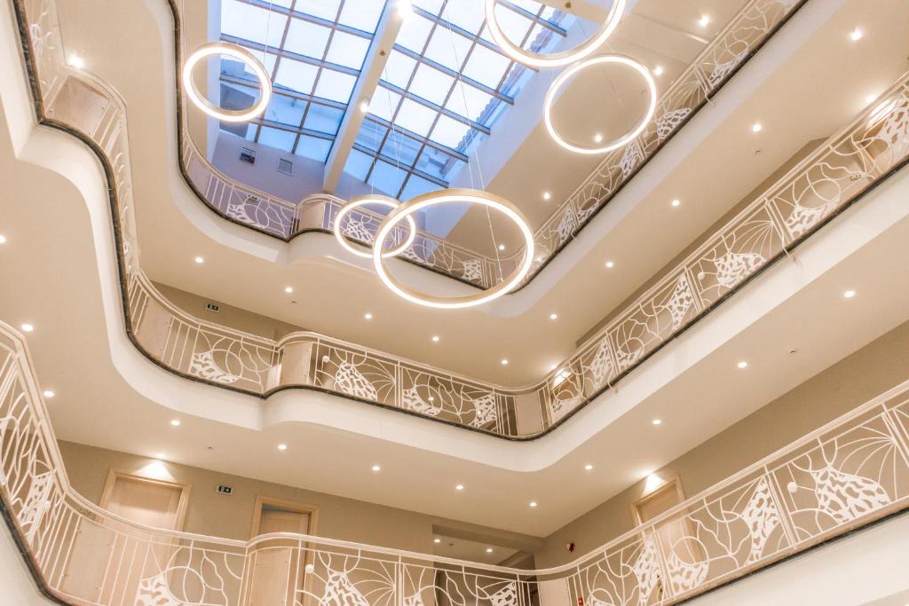 Florina Hotel | Emerald Suites