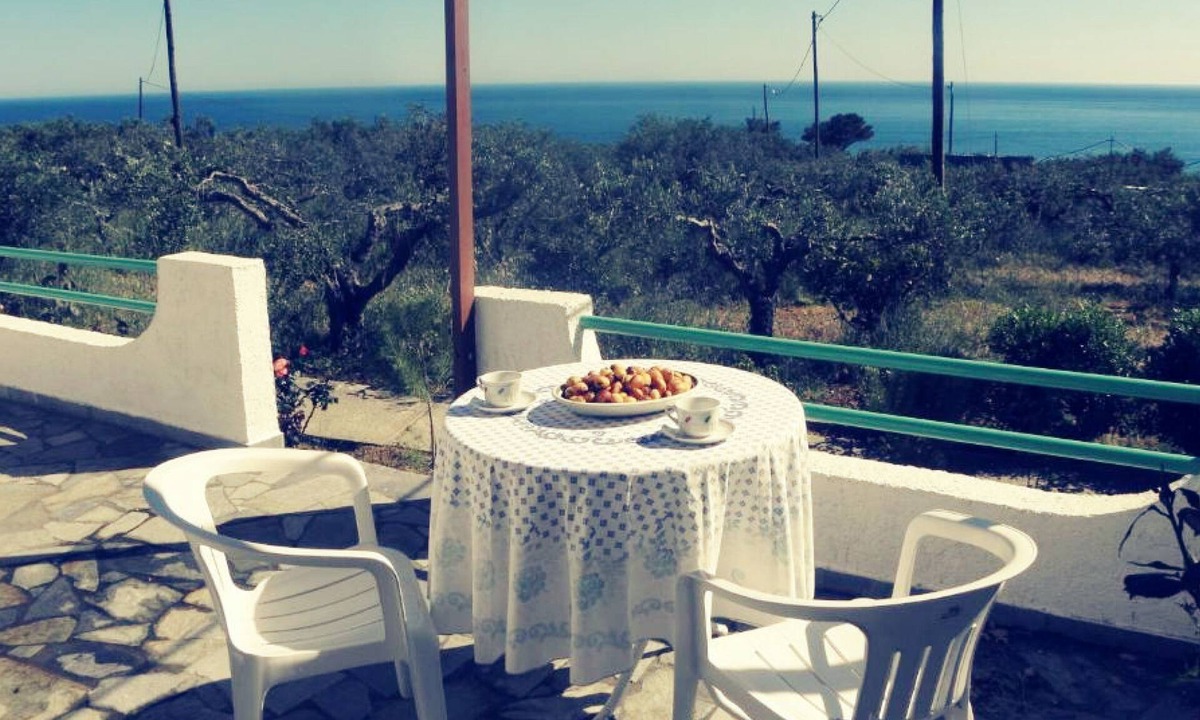 Ferma Apartment | enjoy the view from above