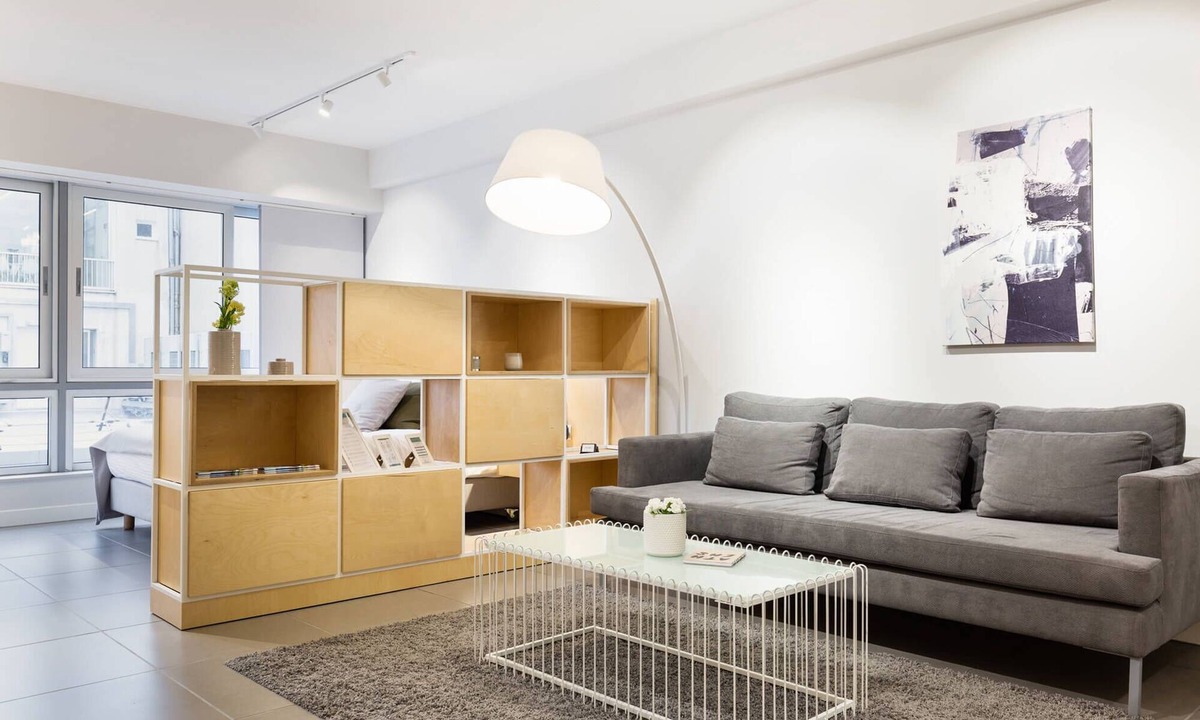 Athens City Centre Apartment | Ermou str. Elegant 1BD Apartment - White