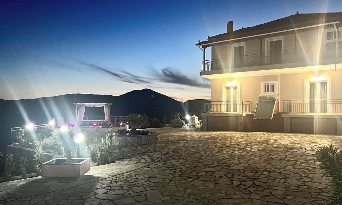 Longanikos Apartment | Escape to the Mountains - Villa Ewa, Akovos, Arcadia (Greece)