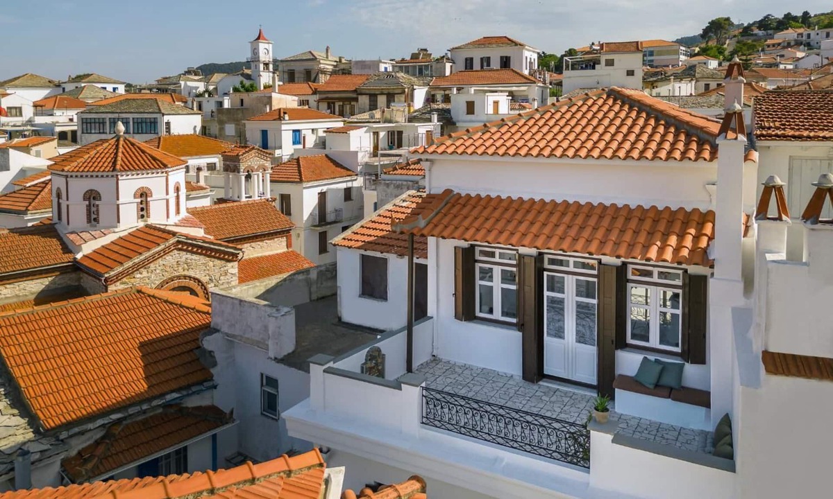 Skopelos Apartment | Esperos Apartment - One Bedroom Apartment, Sleeps 4
