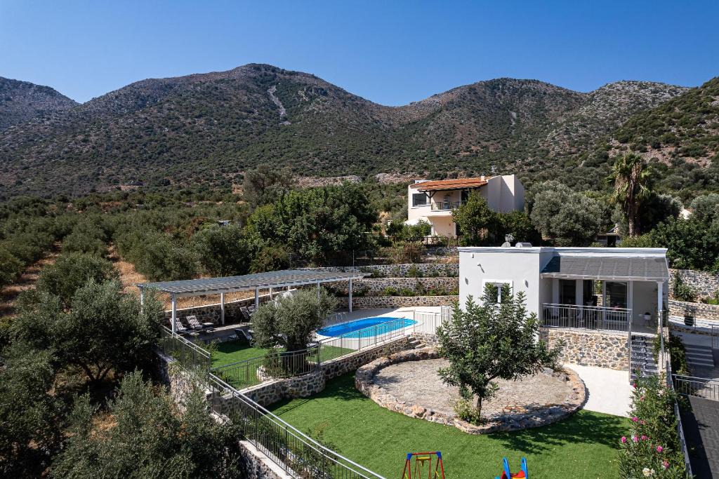 Vlichada Villa | Family Villa Basilicata Gloria with Private Pool, bbq & Kid's Play Area