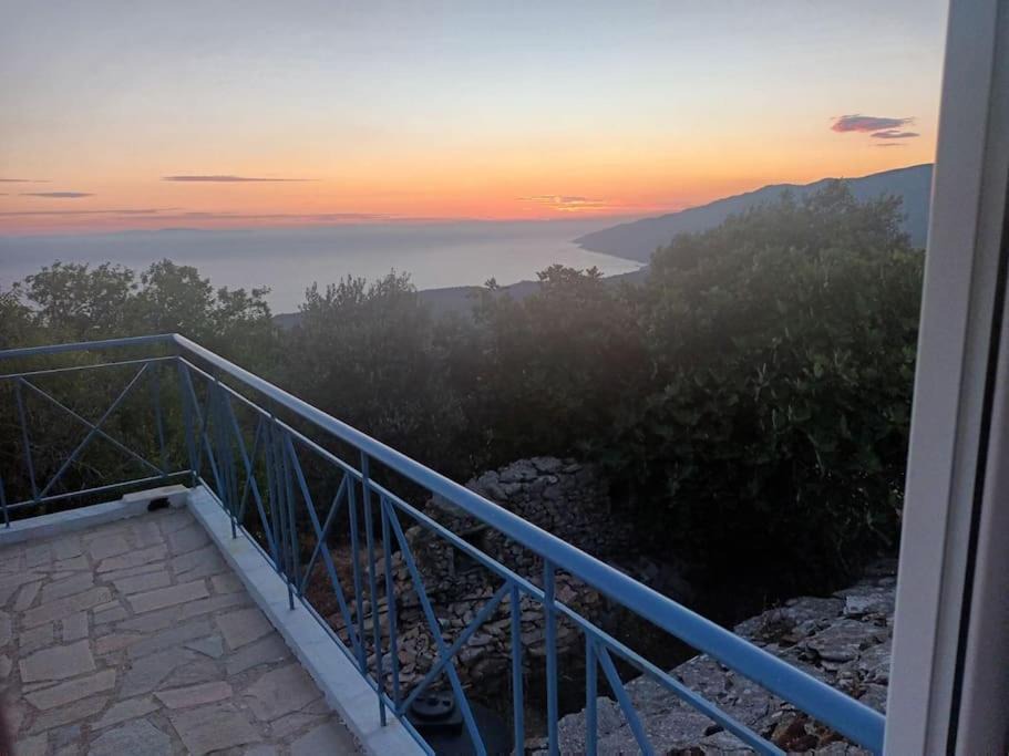 Armenistis Villa | Frantato Seaview
