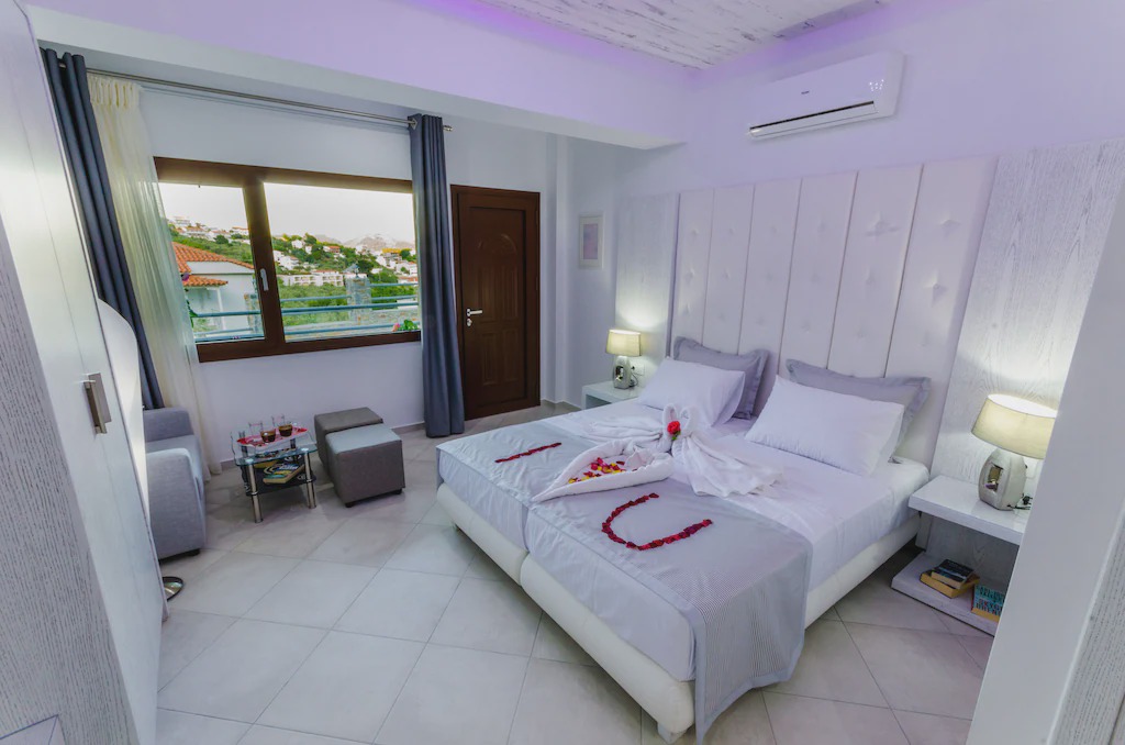 Ftelia | Skiathos Town