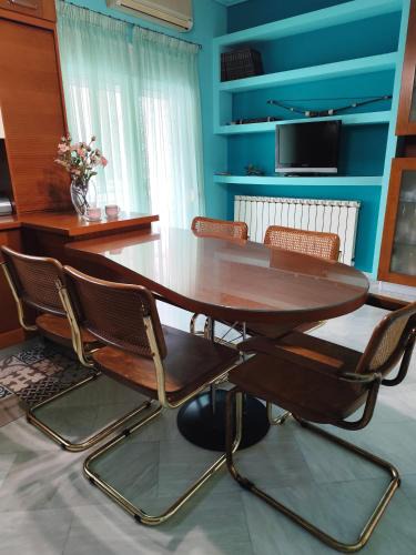 Volos City Centre Apartment | GiAnna's Volos Penthouse for 4 by MPS