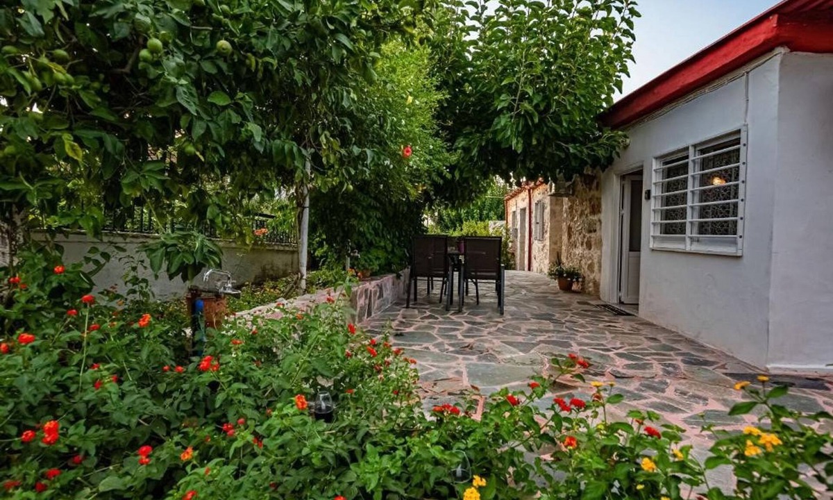 Armenoi House | Helen's Countryside House