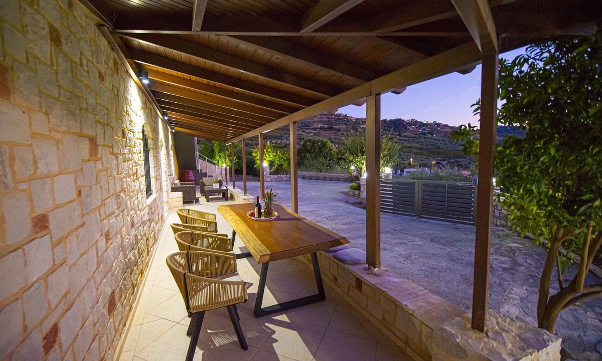 Vlachiana Villa | Heraklion Dafnes -Lithines Villa go green