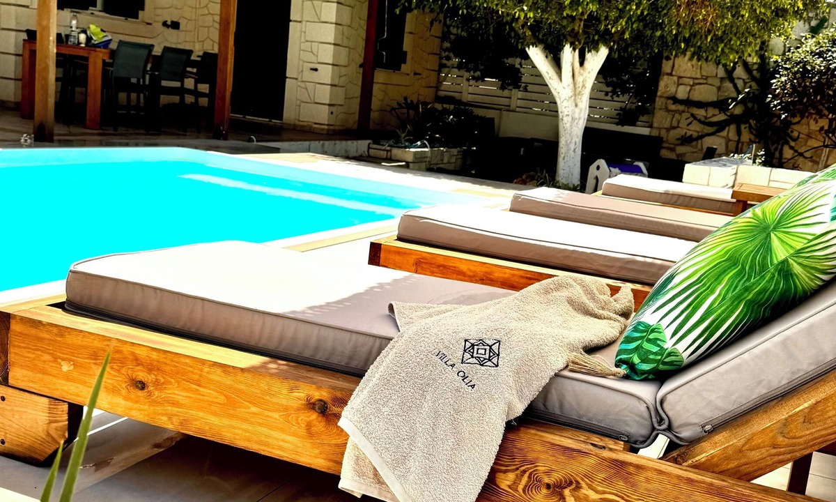 Kato Gouves Villa | Heraklion Seaside Gem - Olia Private Pool Retreat