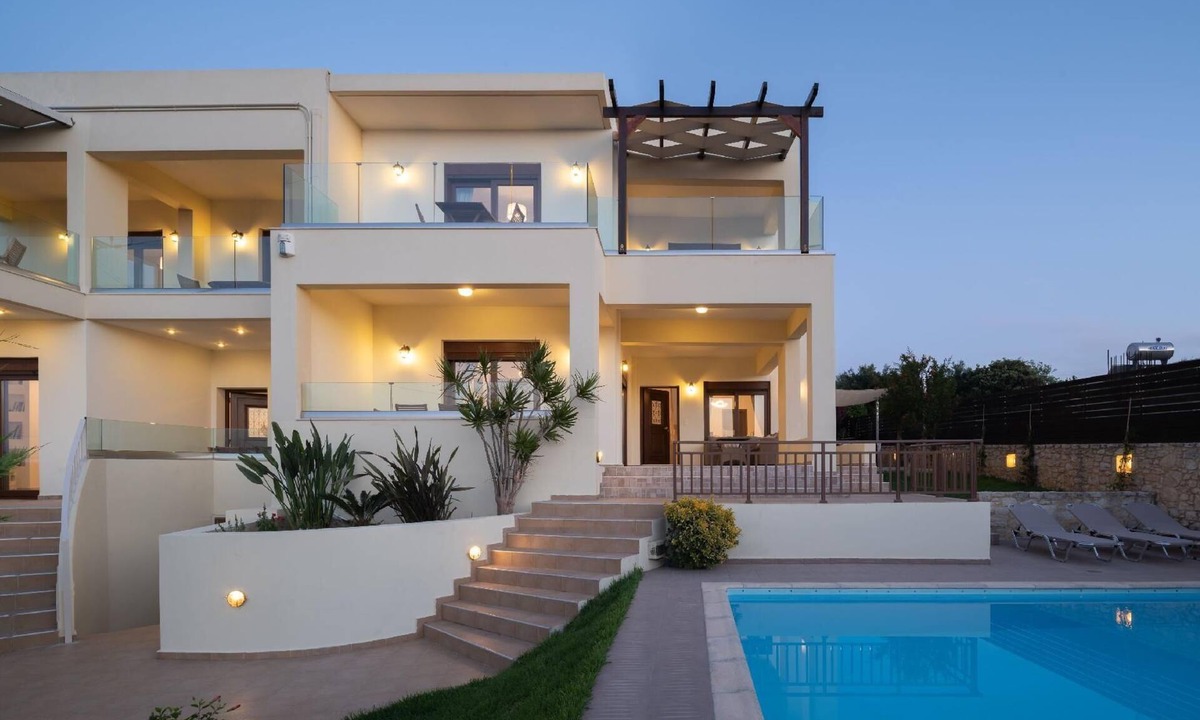 Loutra House | Holiday house Loutra for 1 - 13 persons with 6 bedrooms - Holiday house
