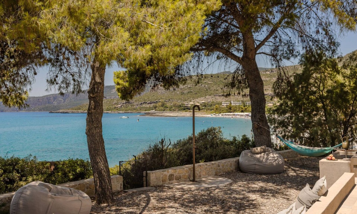 Kardamyli Villa | Home By the Sea