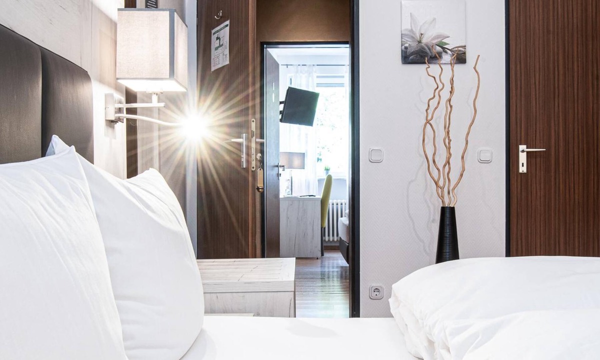 Pfalzel Hotel | Hotel Ehranger Hof