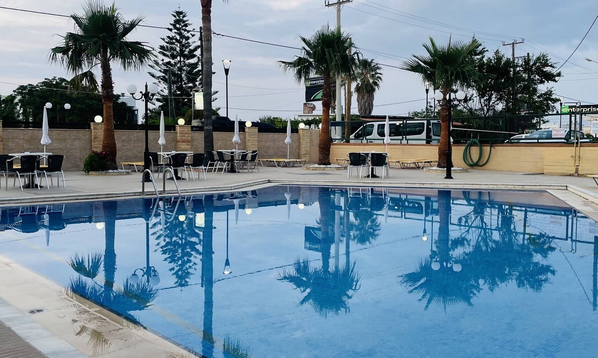 Adelianos Kampos Hotel | Hotel Palladion