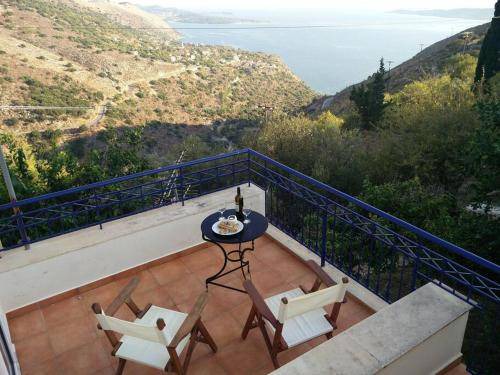 Kourouklata House | House ∙ 2 bedrooms ∙ 6 guests