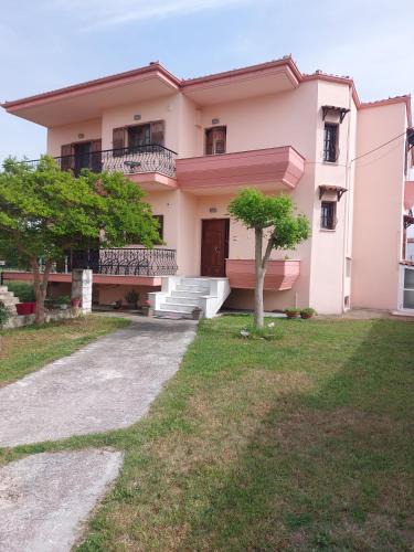 Trikala House | House in the Village