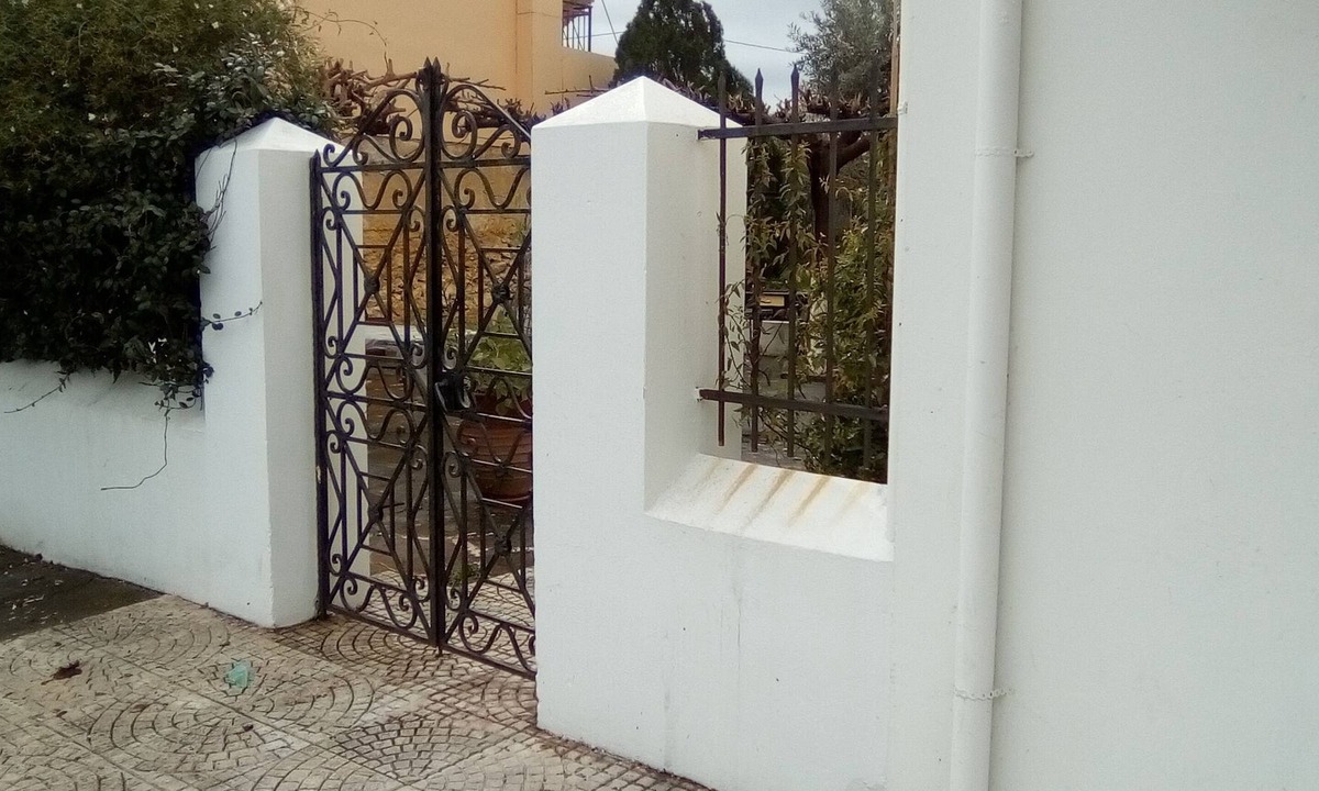 Galaxidi Apartment | House on the Square
