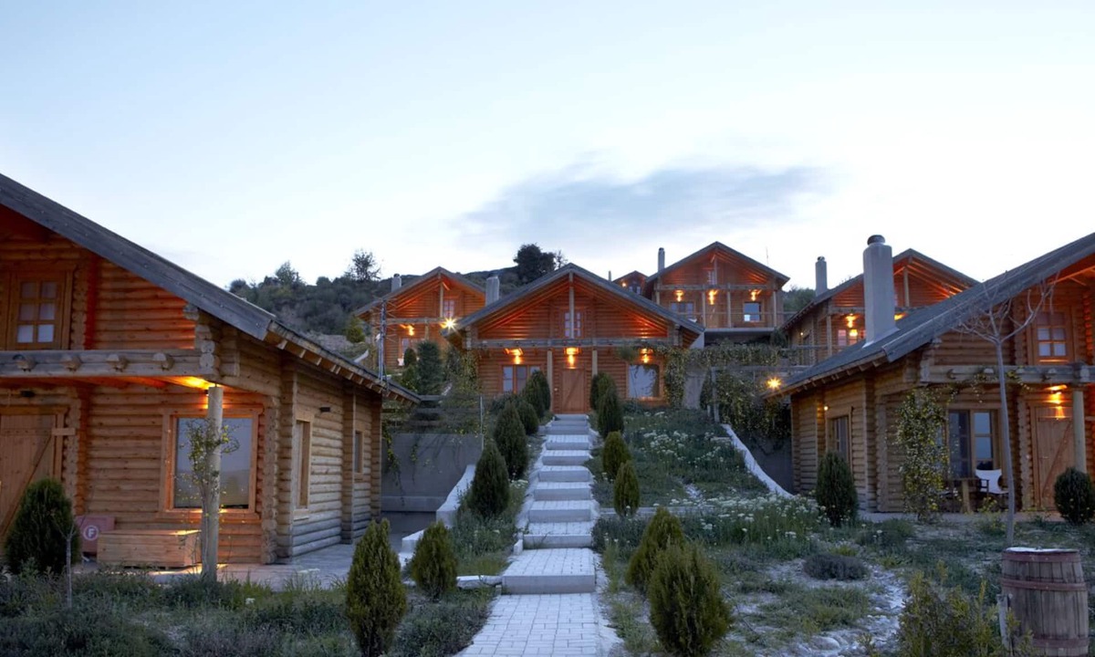 Mesaia Trikala Hotel | Hyades Mountain Resort