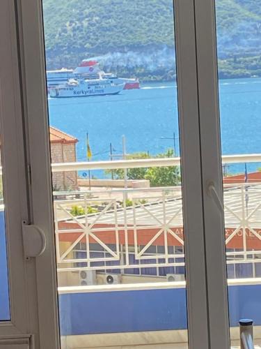Igoumenitsa Apartment | Igoumenitsa heart flats to let Mariasroom 2studios apartment seaside-city 50m harbor Chantzara