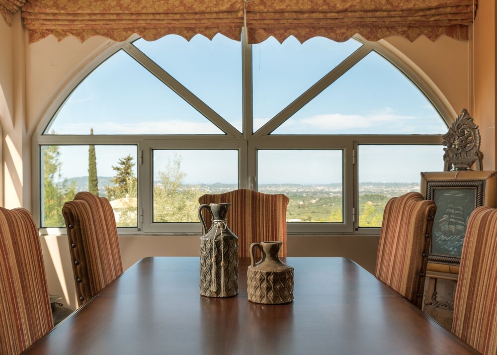 Mouzaki Hotel | Kalielaia