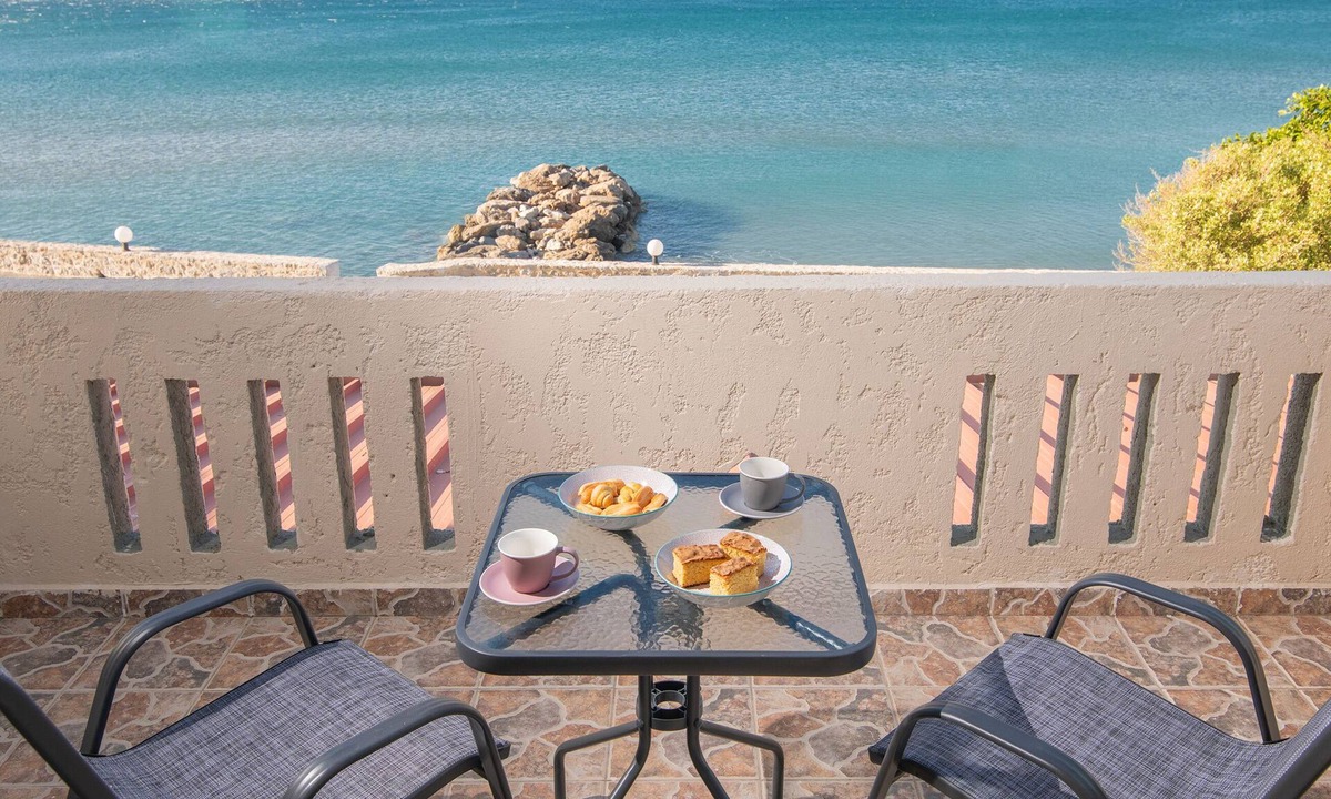 Keratokambos Apartment | Kastri Mare