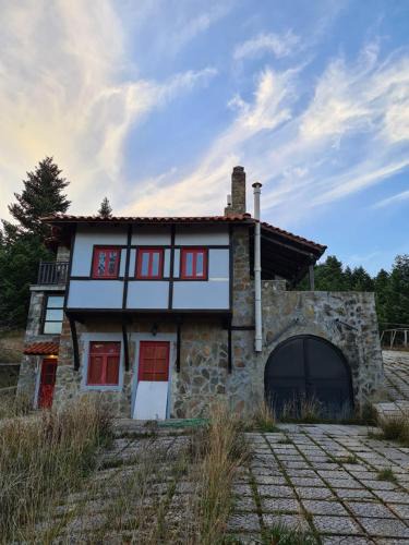 Karpenisi House | Kirkel - Stone villa in an Alpine environment