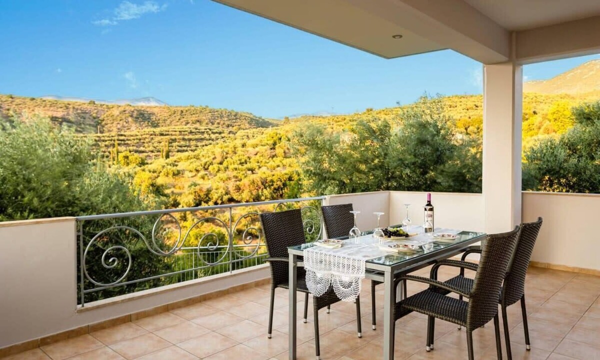 Kitries Summer Getaway Eden | Kitries