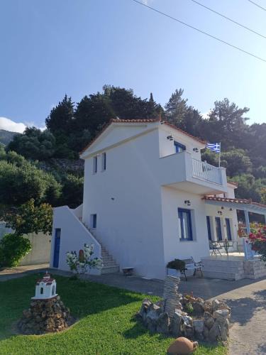Samos Apartment | Kleopatra's apartment, Livadaki