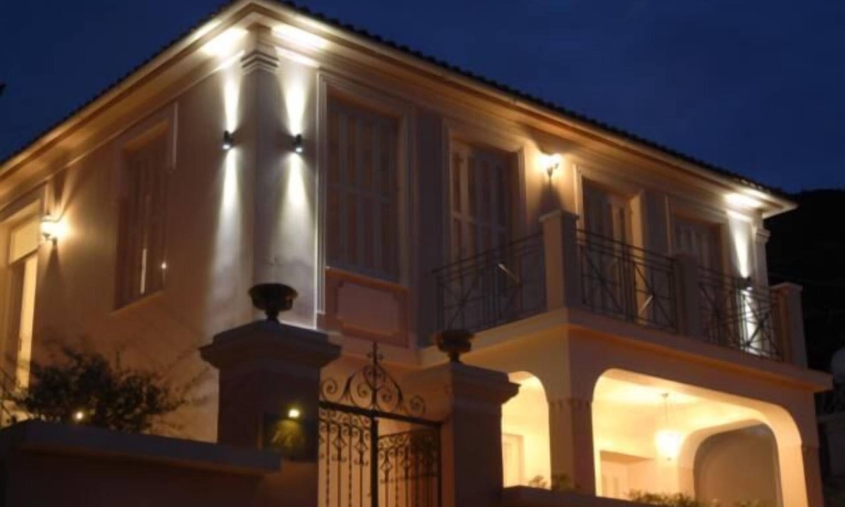Vathy Hotel | Korina Gallery Hotel